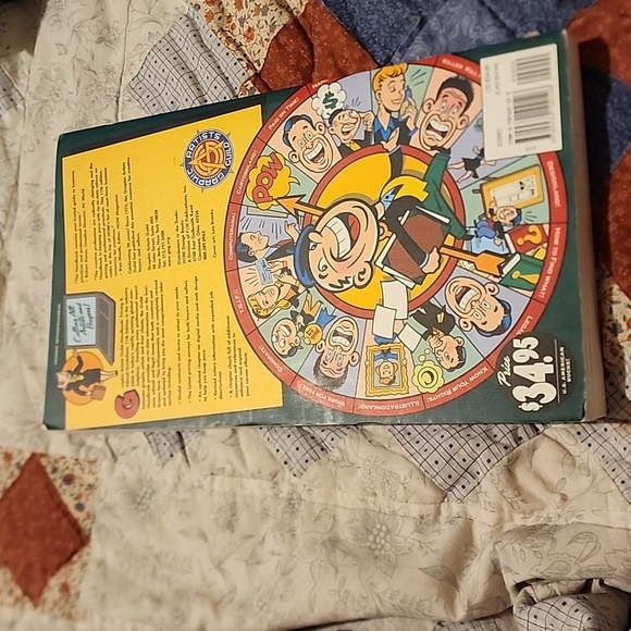 Graphic Artists Guild Handbook Pricing & Ethical Guidelines Trade Paperback - Picture 2 of 2